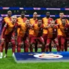 Avrupa Ligi’nde kritik imtihan: Fenerbahçe-Nice maçı hangi kanalda, saat kaçta? Maç şifresiz kanalda mı? Yayın bilgileri aşikâr oldu galatasarayli yildiz sampiyonlar liginde haftanin 11ine secildi aw5Y2rNG.webp