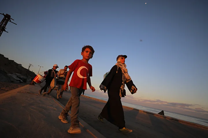 gazzede ateskesin ikinci gununde filistinlilerin donusu suruyor 8 AOK5gg8u