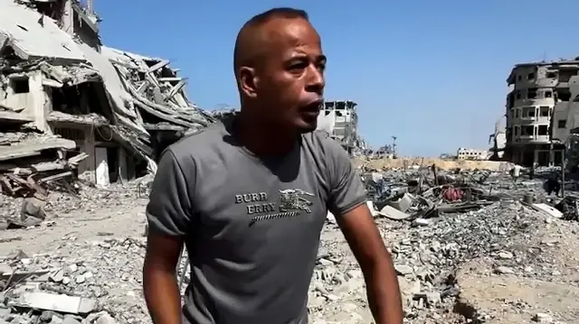 gazzeli adamdan netanyahu ve trumpa net ileti bizi kesimlere ayirsalar da gazzeyi terk etmeyiz eP5uzXXE.webp