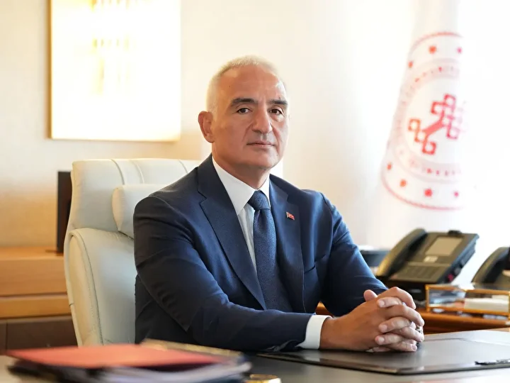 Gece müzeciliğinde ziyaretçi rekoru: Efes, Side ve Galata Kulesi'nde gece ziyareti 2 Kasım'a kadar uzatıldı 1 gece muzeciliginde ziyaretci rekoru efes side ve galata kulesinde gece ziyareti 2 kasima kadar MQNbiwYT