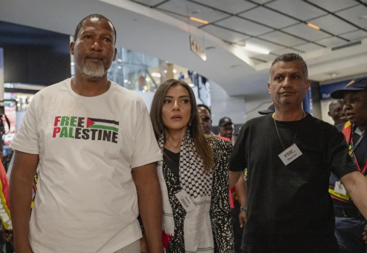 global sumud filosuna katilan guney afrikali aktivistler ulkelerine dondu 8 QUKSUKS4