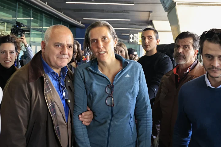 global sumud filosuna katilan italyan vekiller romaya dondu 3 8ZeQ4lPf