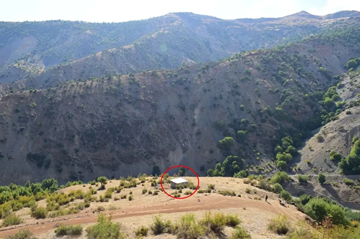 guclu arazi sartlarinda 35 yildir bu isi yapiyor kilosu 2 bin lira 5 lvpgg51V