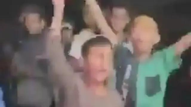 hamasin aciklamasinin akabinde gazzeliler sokaklarda sevinc gosterisinde bulundu lAZqjXOF.webp