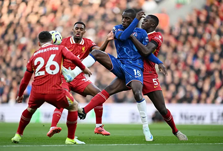 İngiltere’yi sallayan olay: Liverpool forması giydiği için kovuldu! 3 ingiltereyi sallayan olay liverpool formasi giydigi icin kovuldu 2 aAz5O6qT