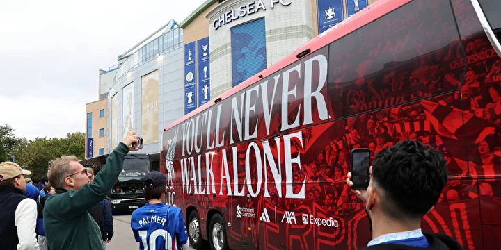 İngiltere’yi sallayan olay: Liverpool forması giydiği için kovuldu! 5 ingiltereyi sallayan olay liverpool formasi giydigi icin kovuldu 4 9DKgg6yU