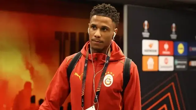 Ismail Jakobs’un nerede olduğu ortaya çıktı: Bu türlü rezillik olur mu? ismail jakobsun nerede oldugu ortaya cikti bu turlu rezillik olur mu Sq3G3WxD.webp