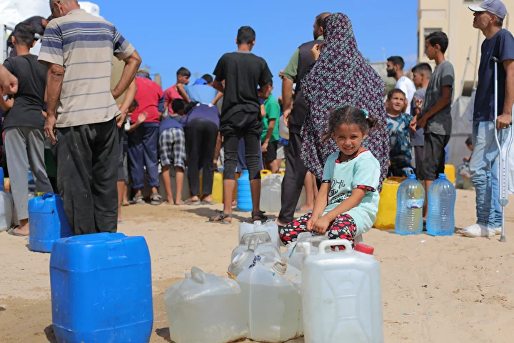 israil ataklari altindaki gazzede su krizi suruyor 1 FdusXCrw