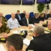 israil basinina nazaran muzakere takimi hamas ile dolayli gorusmeler icin hazirlanma talimati aldi mQIWVjjZ.webp
