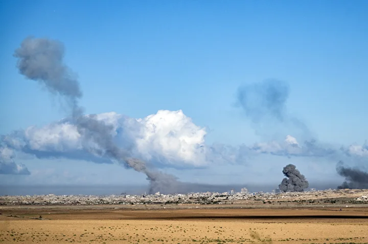 israilin gazzeye yonelik ataklari suruyor yukselen dumanlar hudut bolgesinden goruntulendi 8 VpLLMqi3