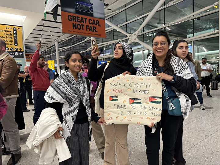 israilin global sumud filosunda alikoydugu 4 ingiliz ulkelerine ulasti 3 vAR5mYdA