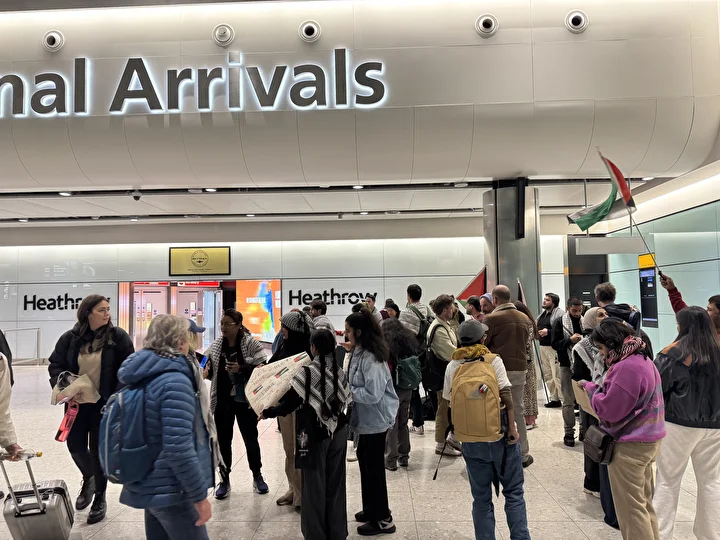 israilin global sumud filosunda alikoydugu 4 ingiliz ulkelerine ulasti 6