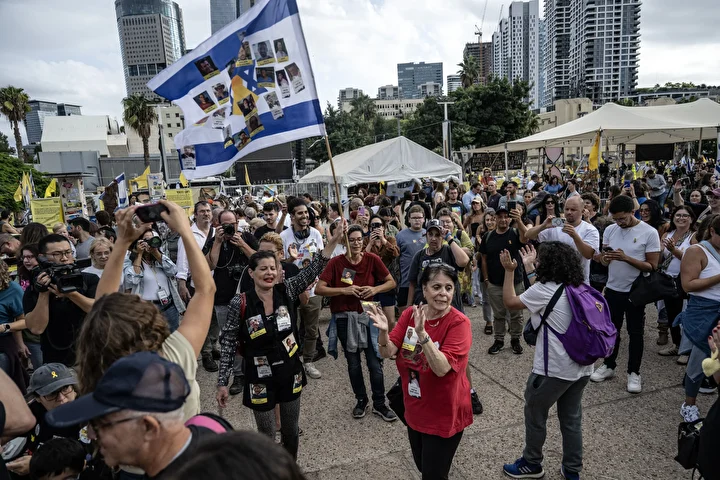 israilliler gazzede yururluge girmesi beklenen ateskesi kutladi 10 Y1XBDhQu