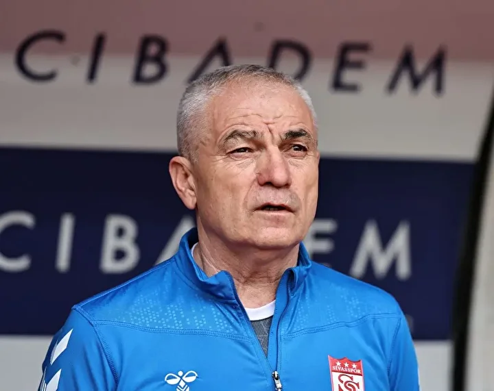 İstek Çalımbay Arda polemiğine son noktayı koydu: ‘Art niyetli insanlar’ 1 istek calimbay arda polemigine son noktayi koydu art niyetli insanlar 0 tjPqD1iG