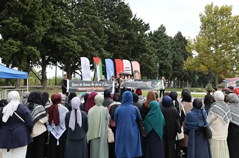 İZÜ öğrencilerinden Global Sumud Filosu’na dayanak 1 izu ogrencilerinden global sumud filosuna dayanak 0 zT2LLta1