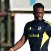 jhon duranin alanlara donus tarihi asik r oldu dev macta forma giyebilecek GxcyaMOL.webp