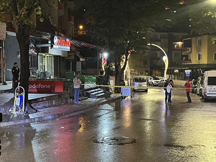 jiletle etrafindakilere taskinlik yapti sokak ortasinda olduruldu 2