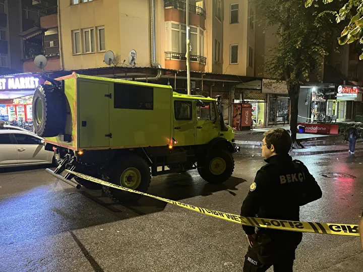 jiletle etrafindakilere taskinlik yapti sokak ortasinda olduruldu 4