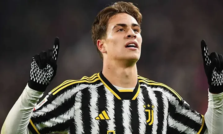 Juventus'ta Kenan Yıldız krizi patlak verdi: Teklifi yetersiz buldu! 8 juventusta kenan yildiz krizi patlak verdi teklifi yetersiz buldu 7 nsBUbXYh