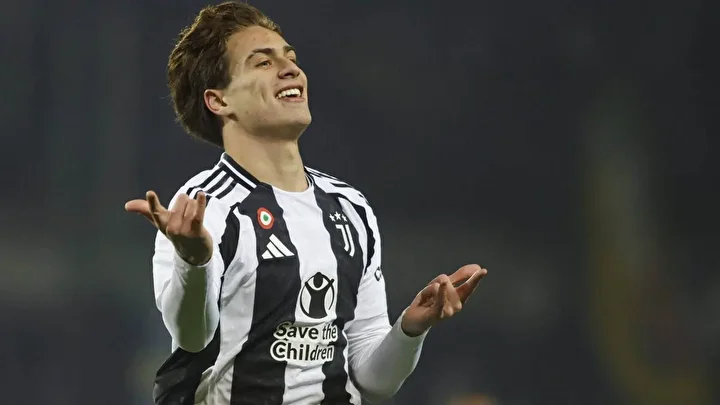 Juventus'ta Kenan Yıldız krizi patlak verdi: Teklifi yetersiz buldu! 9 juventusta kenan yildiz krizi patlak verdi teklifi yetersiz buldu 8 RtqIEUKr