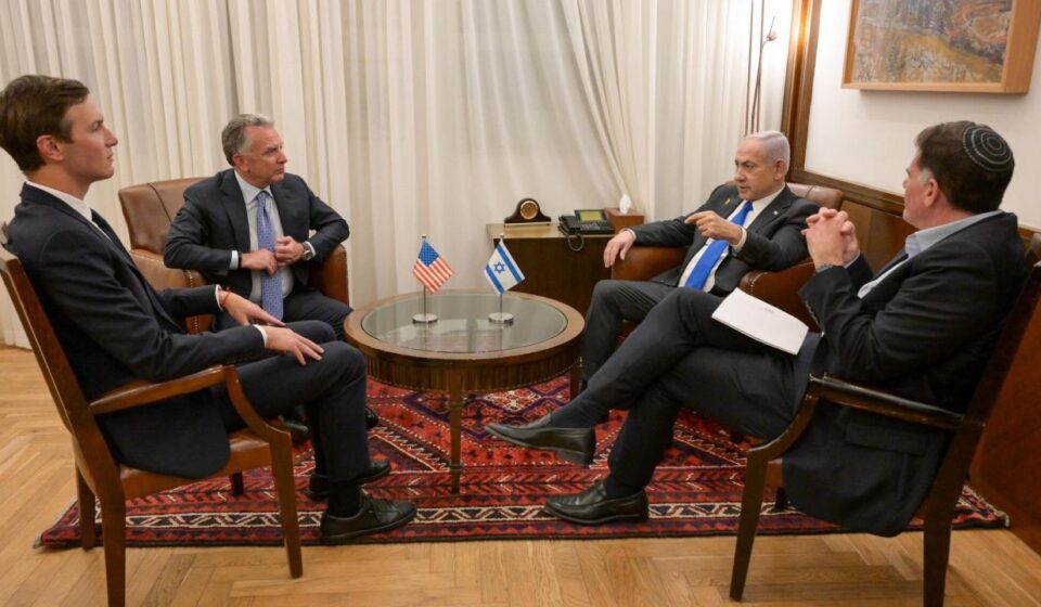kabine toplantisinda ipler gerildi trumpin ozel temsilcisiyle israilli bakan tartisti DbdNTNyT.jpg