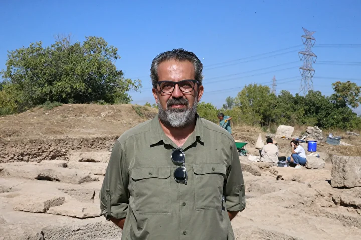 kolossaide 2 bin 200 yillik yan yana kaya tekne tipi 60 antik mezar bulundu lYinCtmE