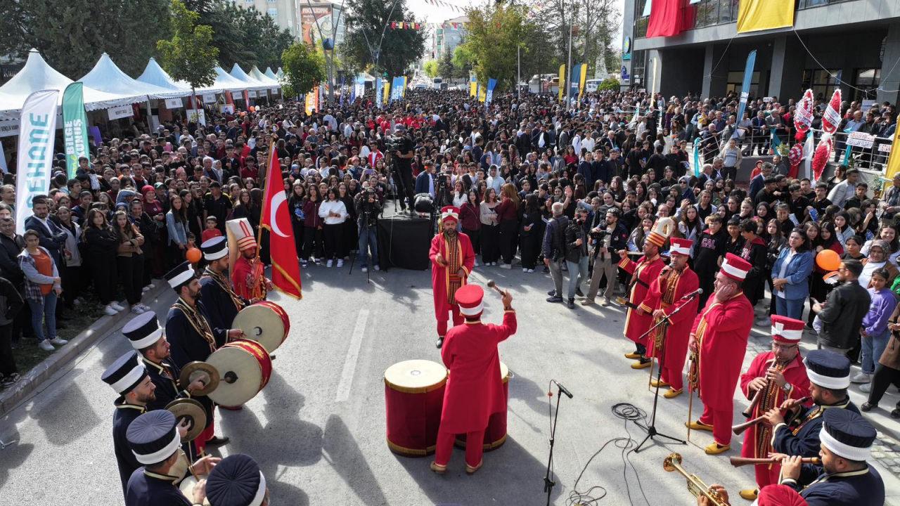 konyanin en buyuk genclik kampusu ereglide acildi 0 AJgTqqnQ