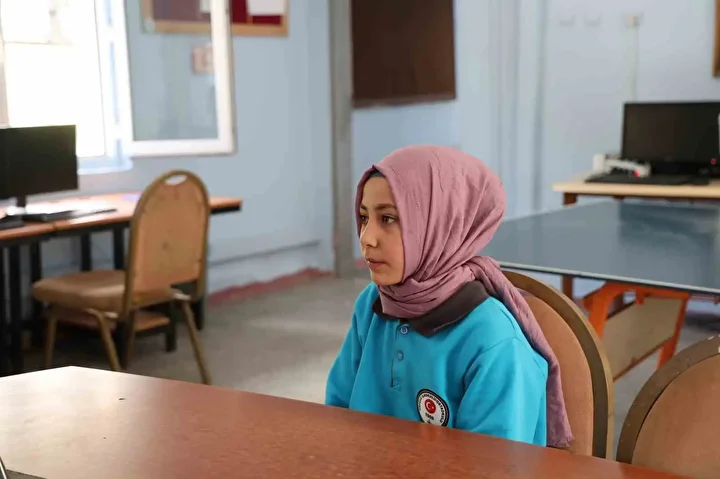Köy okulunda özel okul konforu: Sınıfta yalnızca 8 şahıslar, bütün Türkiye'ye örnek oldu 6 koy okulunda ozel okul konforu sinifta yalnizca 8 sahislar butun turkiyeye ornek oldu 5 MALSFHcv