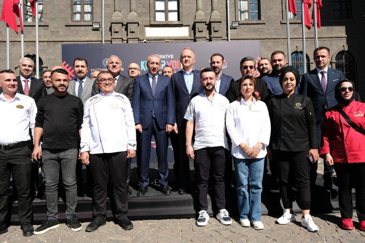 kultur yolu senligi diyarbakirda mezopotamyanin isiginda sanat dolu 9 gun 0 STVCQJpm