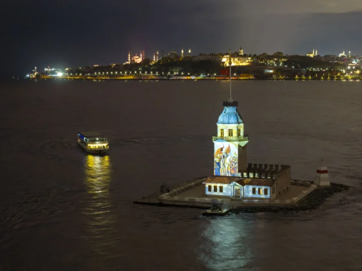 Kültür Yolu Şenliği'nde İstanbul'un simge yapıları dijital sanatla aydınlanıyor 6 kultur yolu senliginde istanbulun simge yapilari dijital sanatla aydinlaniyor 5 f5SOpXV6