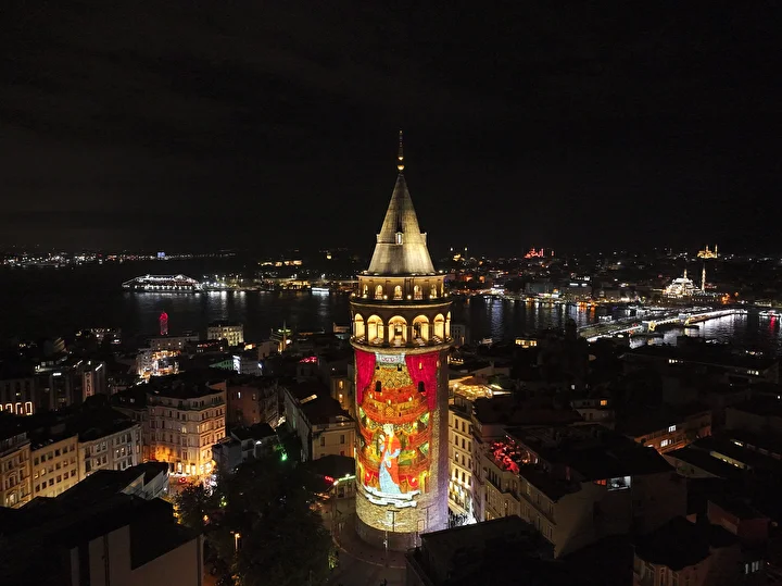 Kültür Yolu Şenliği'nde İstanbul'un simge yapıları dijital sanatla aydınlanıyor 9 kultur yolu senliginde istanbulun simge yapilari dijital sanatla aydinlaniyor 8 TqR49S6k