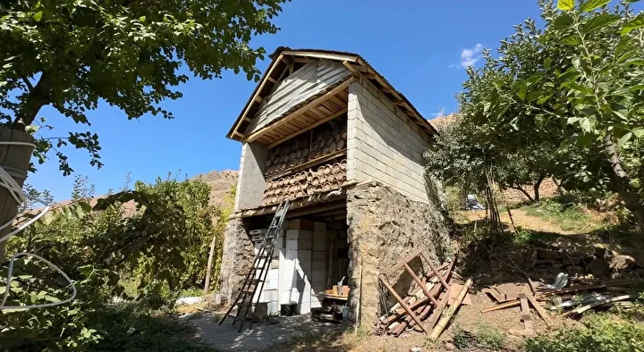 lisanlara destan hakkari balinda hasat basladi el degmiyor seker katilmiyor 5 fLKhH525