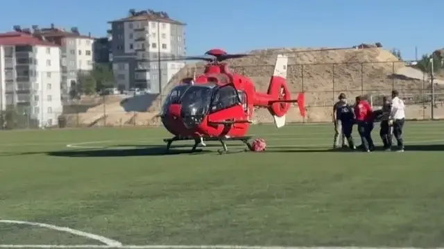 malatyada 77 yasindaki hastaya hava ambulansiyla vaktinde mudahale ZyliIZUx.webp