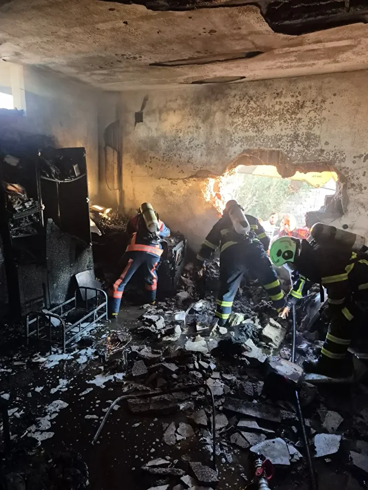 mardinde mesken yangini uc yasindaki bekir oldu 12 yarali 3 Lh6Kwyil