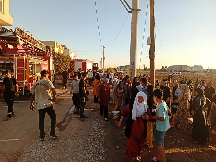 mardinde mesken yangini uc yasindaki bekir oldu 12 yarali 4 69wv9yRU