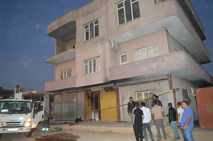 mardinde mesken yangini uc yasindaki bekir oldu 12 yarali 7 O2z4zwzc