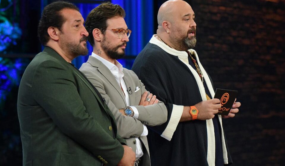 mastercheften ayrildi kimsenin beklemedigi veda meslegi sona erdi zpSxcaWu.jpg