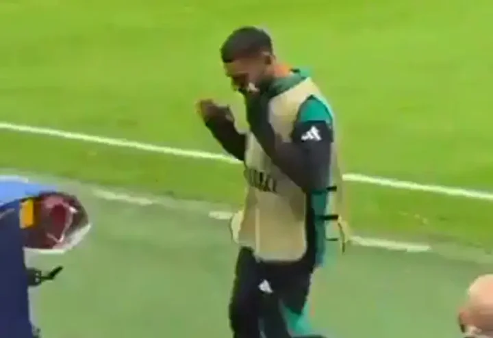 mohamed salahdan galatasaray macinda cok konusulacak hareket o anlar viral oldu 4 aadJQ8OH