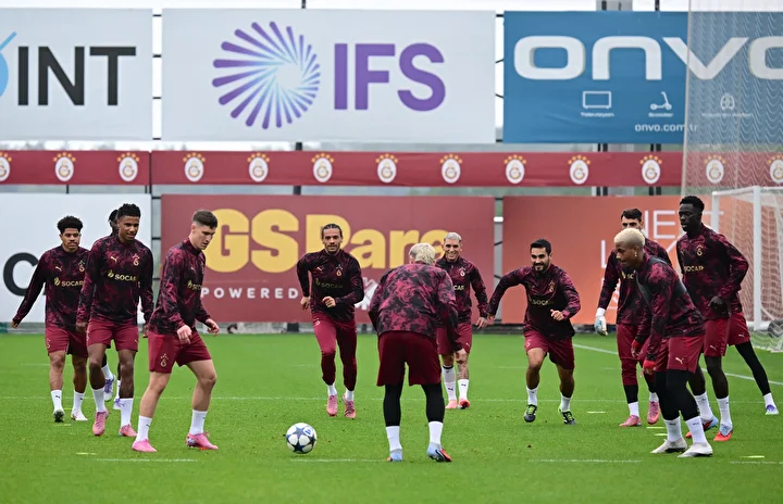 Nihat Kahveci Galatasaray'ın en yeterli oyuncusunu açıkladı! "Ne Osimhen ne Icardi" 1 nihat kahveci galatasarayin en yeterli oyuncusunu acikladi ne osimhen ne icardi 0 MBU38WiX