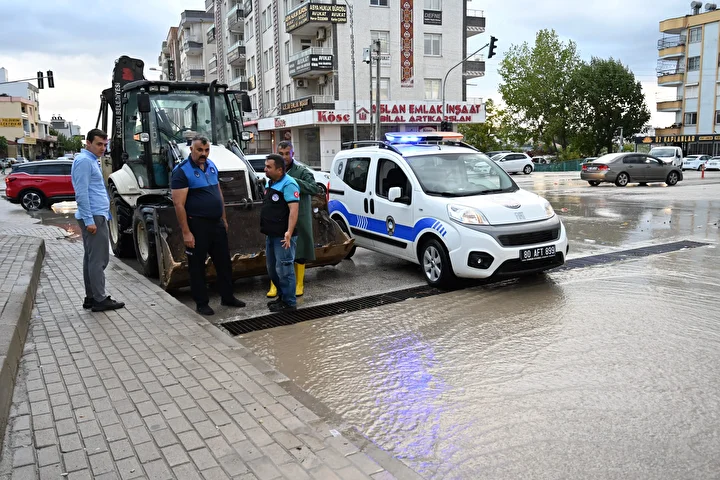 osmaniyede saganak hayati olumsuz etkiledi 7 maQDgMNk