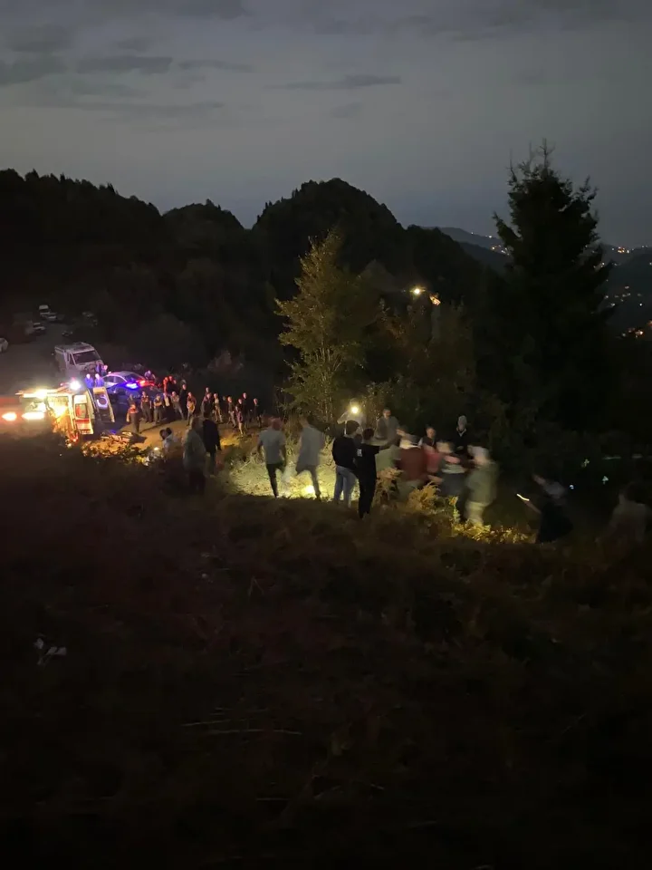 ot bicen baba ogul ucuruma dustu polis memuru ogul oldu baba yaralandi 10 wXVywU89