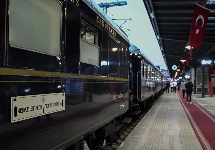 paristen yola cikan orient express yilin ikinci seferi icin istanbula geldi 15 Mhz1MVzT