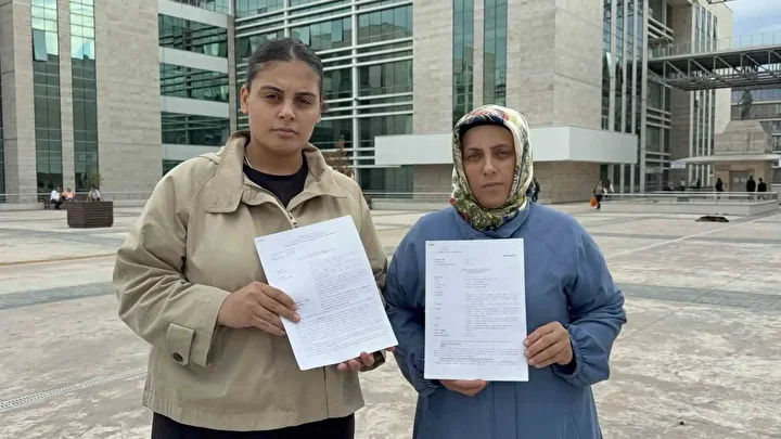 Paylaştığı fotoğraf ailesini parçaladı: Baba cezaevine girdi üç çocukla ortada kaldı 6 paylastigi fotograf ailesini parcaladi baba cezaevine girdi uc cocukla ortada kaldi 5 Z7BOtW1L
