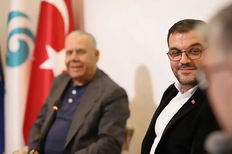 Priştine ve Üsküp'te edebiyat söyleşileri 3 pristine ve uskupte edebiyat soylesileri 2 dCVNrvne
