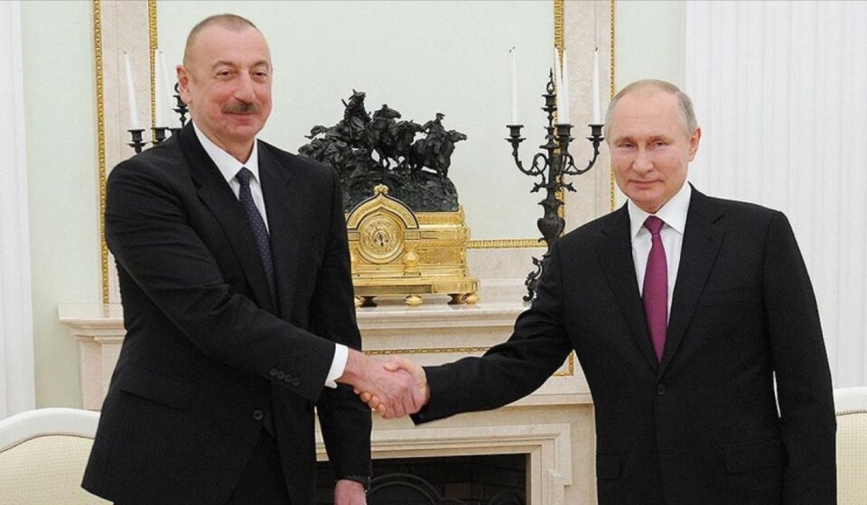 putin ve aliyev dusanbede bir ortaya geldi yBmsKi54.jpg
