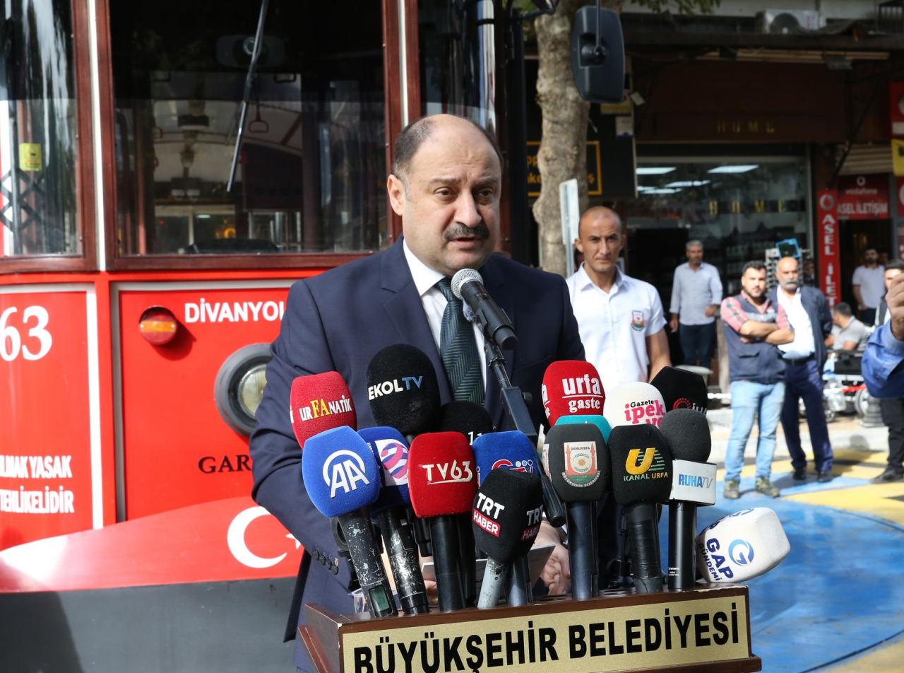 Şanlıurfa'da tarihi adım: Nostaljik tramvay hizmete girdi 2 sanliurfada tarihi adim nostaljik tramvay hizmete girdi 1 3L6sZfyY