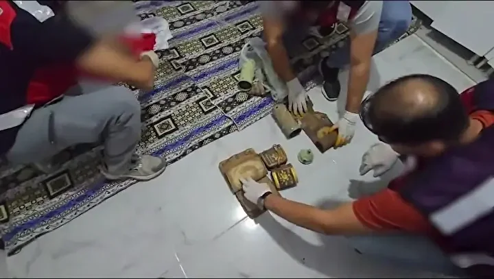 sanliurfada tarihi eser operasyonu 2 supheliye gozalti 3 7EjKHV71