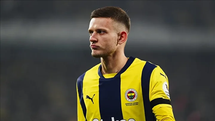 Sebastian Szymanski’nin menajerinden flaş ayrılık açıklaması: ‘Karar verildi’ 5 sebastian szymanskinin menajerinden flas ayrilik aciklamasi karar verildi 4 lSqSrtX3