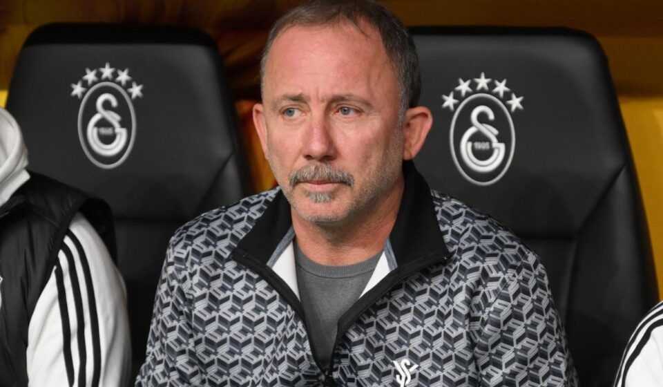 Sergen Yalçın 2 yabancı oyuncunun daha biletini kesti! sergen yalcin 2 yabanci oyuncunun daha biletini kesti wZz9sdtl.jpg