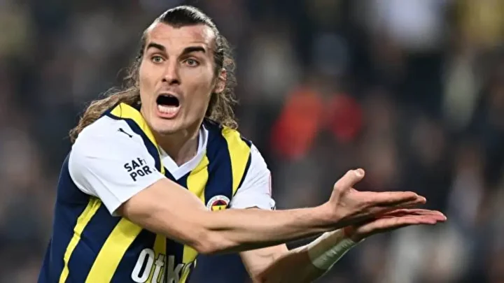 sergen yalcindan flas transfer bombasi cengiz underden sonra bir fenerbahceli daha 4 lkA4JlOK